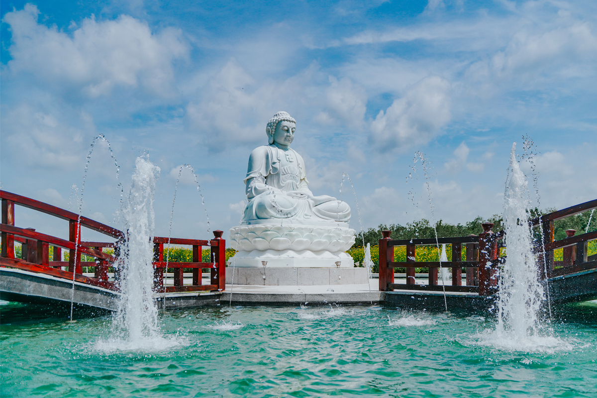 Tượng phật Thích Ca Mâu Ni