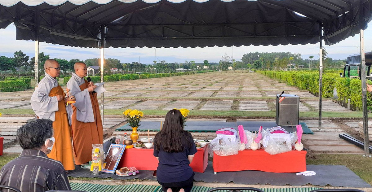 Dịch vụ cải táng